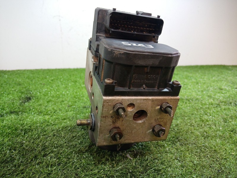 Recambio de abs para nissan terrano/terrano.ii (r20) sport referencia OEM IAM 0265215436 0273004287 476608F001