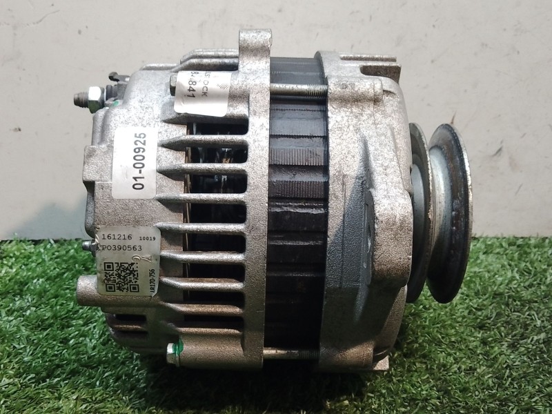 Recambio de alternador para nissan terrano/terrano.ii (r20) sport referencia OEM IAM LR170756  