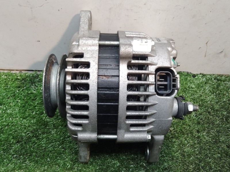 Recambio de alternador para nissan terrano/terrano.ii (r20) sport referencia OEM IAM LR170756  