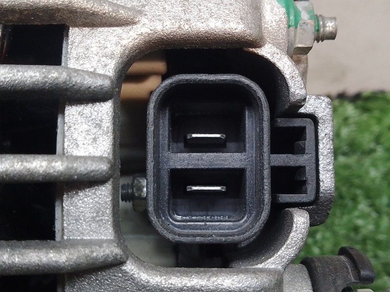 Recambio de alternador para nissan terrano/terrano.ii (r20) sport referencia OEM IAM LR170756  