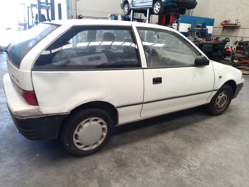 suzuki swift ii hatchback (ea, ma) del año 1996