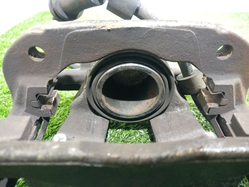 Recambio de pinza freno delantera derecha para bmw 1 (e87) 116 i referencia OEM IAM   