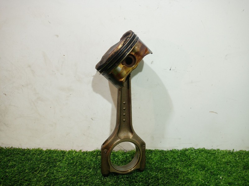 Recambio de piston para bmw 1 (e87) 116 i referencia OEM IAM   