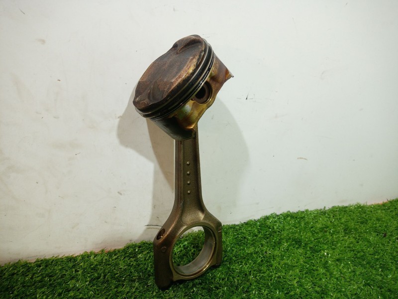 Recambio de piston para bmw 1 (e87) 116 i referencia OEM IAM   