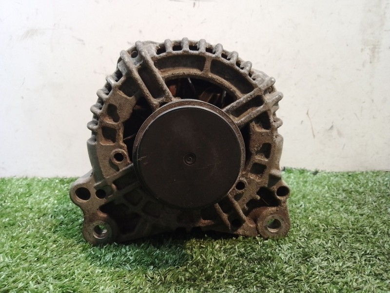 Recambio de alternador para skoda octavia ii (1z3) 1.6 tdi referencia OEM IAM   
