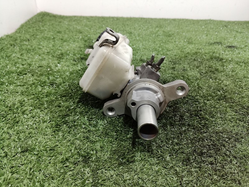 Recambio de bomba freno para toyota auris luna+ referencia OEM IAM 0204255239 0204255239 0204Y24235