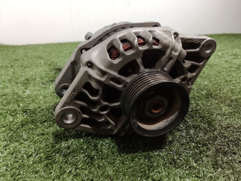 Recambio de alternador para kia cee´d referencia OEM IAM 2655447 2655447 373002B101