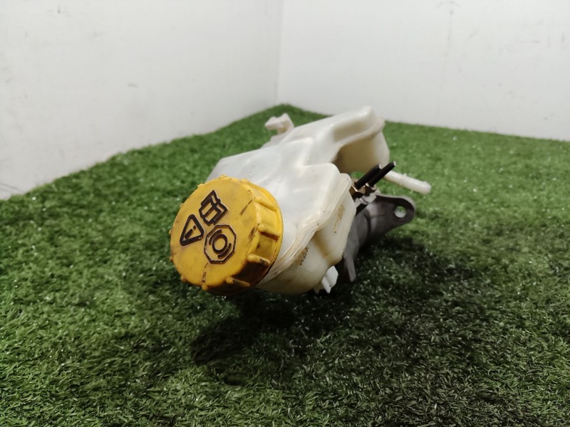 Recambio de bomba freno para ford fiesta (cbk) ambiente referencia OEM IAM 03350884941 41230130 41230130