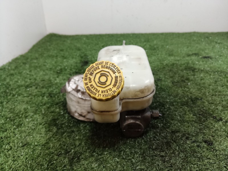 Recambio de bomba freno para chrysler grand voyager limited referencia OEM IAM P04721154AB P04721154AB P04721154AB