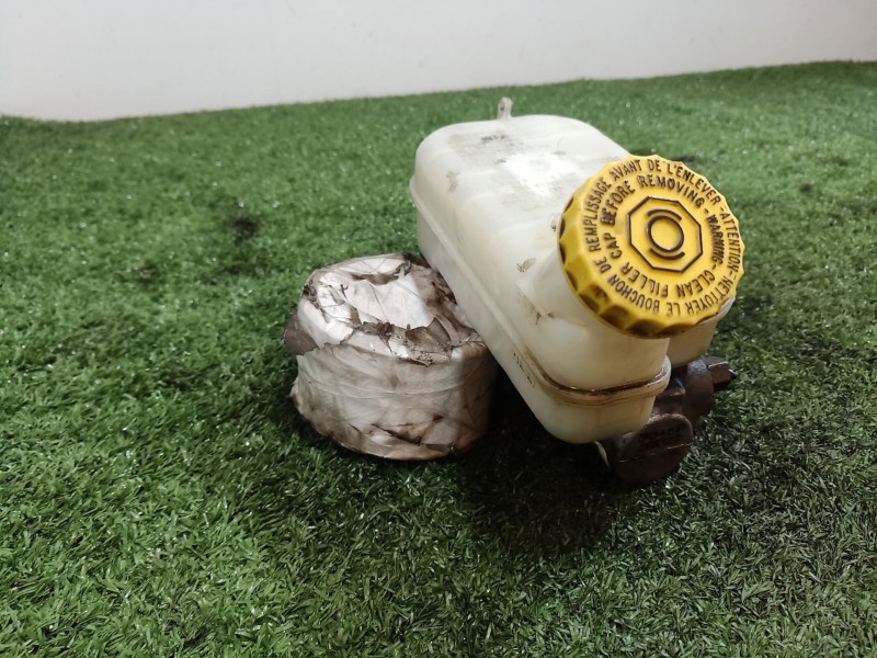 Recambio de bomba freno para chrysler grand voyager limited referencia OEM IAM P04721154AB P04721154AB P04721154AB