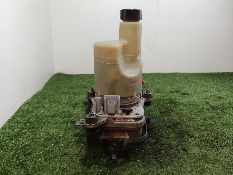 Recambio de bomba direccion para volvo c30 1.6 d drive kinetic referencia OEM IAM 5N513K514AE 5N513K514AE 31200780