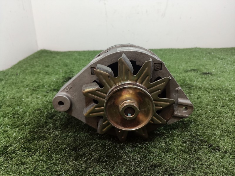 Recambio de alternador para volkswagen polo (867/871/873) azur coupe referencia OEM IAM   