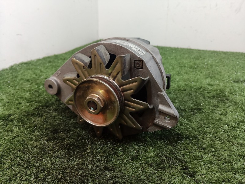 Recambio de alternador para volkswagen polo (867/871/873) azur coupe referencia OEM IAM   