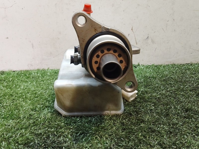 Recambio de bomba freno para volvo c30 1.6 d drive kinetic referencia OEM IAM 03350886551  