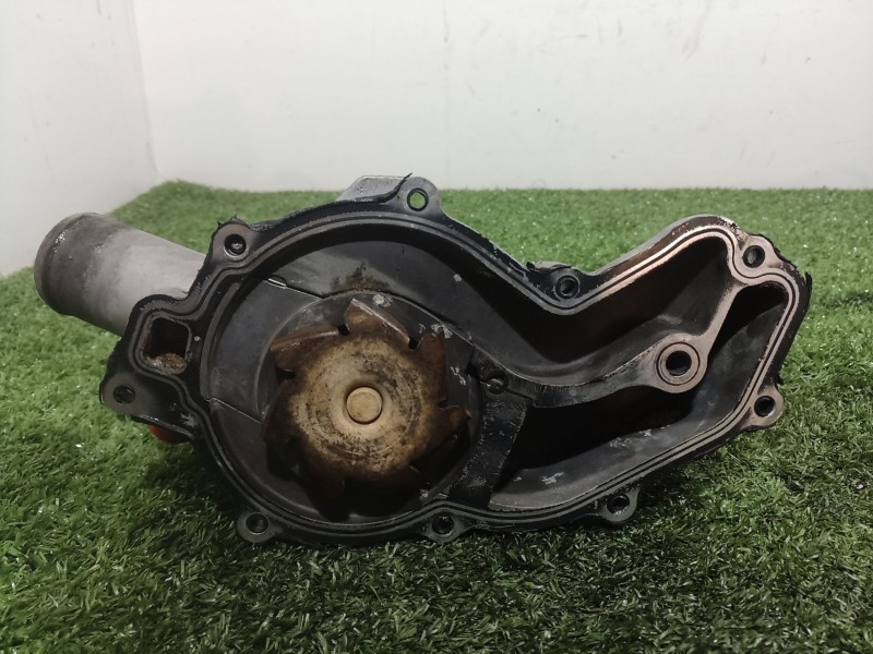 Recambio de bomba agua para mercedes-benz clase m (w163) referencia OEM IAM A6282050110 A6282050110 6282010001