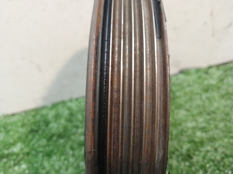 Recambio de polea cigueñal para renault megane ii coupe/cabrio authentique referencia OEM IAM 8200552236  