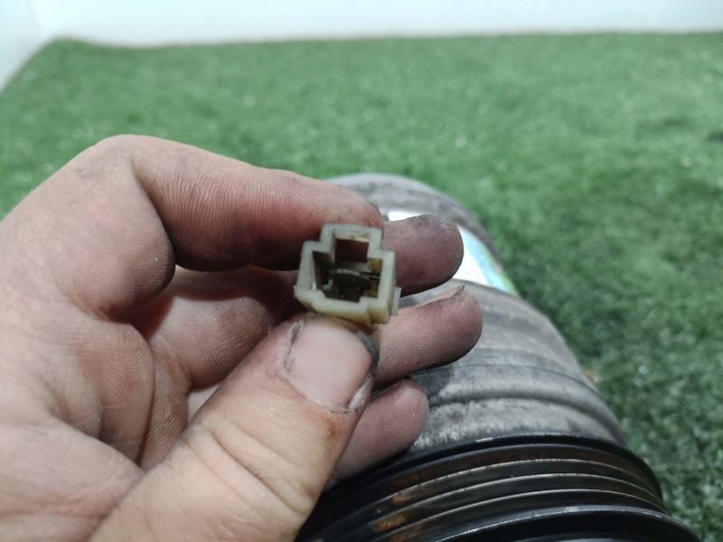 Recambio de compresor aire acondicionado para chevrolet matiz s referencia OEM IAM 717855 717855 96568208