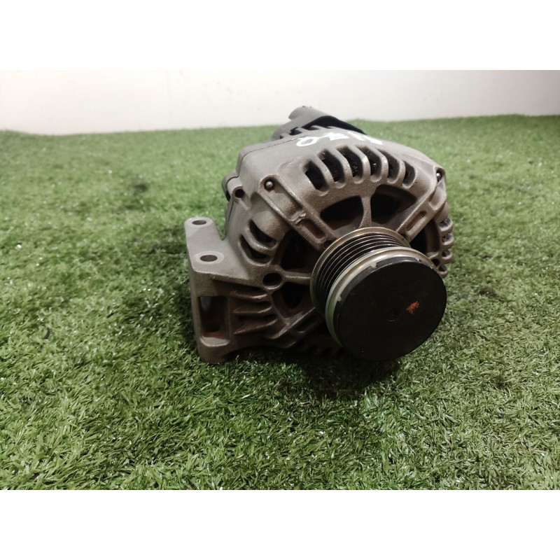Recambio de alternador para opel combo (corsa c) cargo referencia OEM IAM   