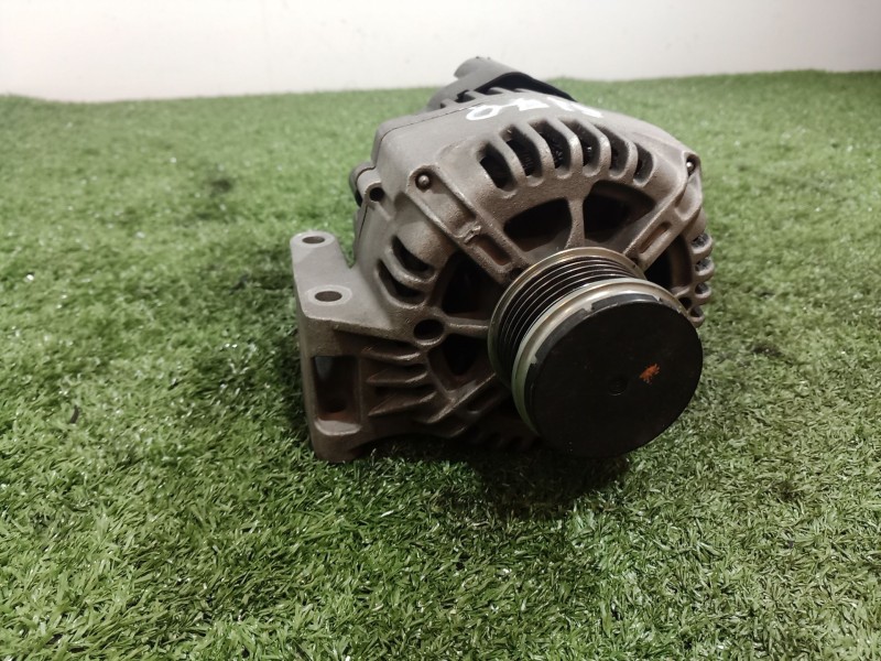 Recambio de alternador para opel combo (corsa c) cargo referencia OEM IAM   