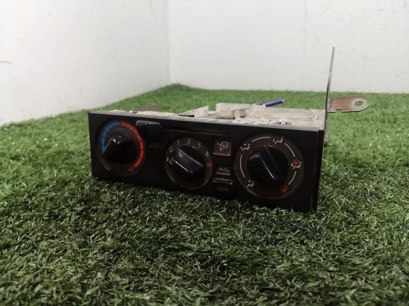 Recambio de mando climatizador para nissan cabstar referencia OEM IAM A0300 27510MB41A 27510MB41A