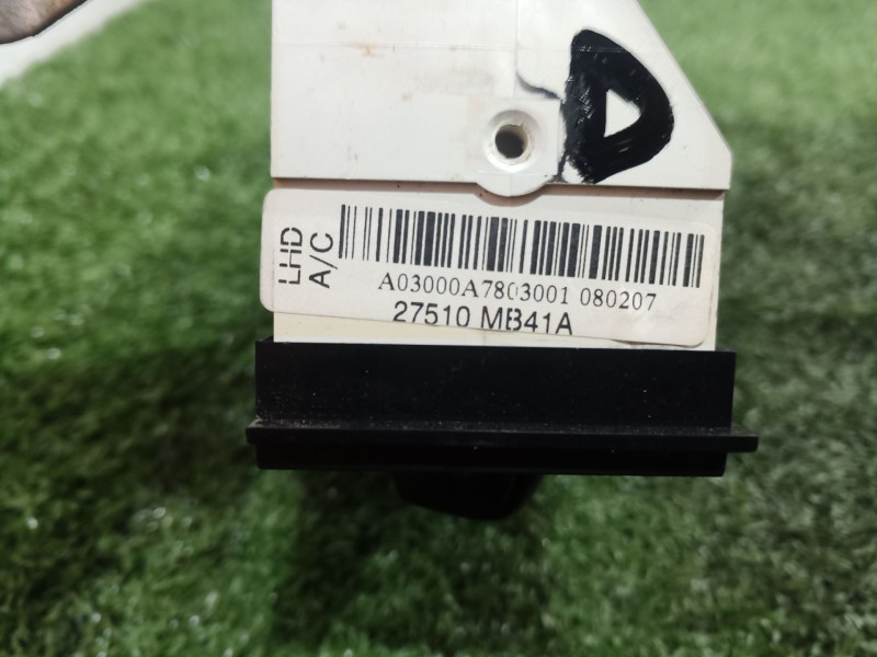 Recambio de mando climatizador para nissan cabstar referencia OEM IAM A0300 27510MB41A 27510MB41A