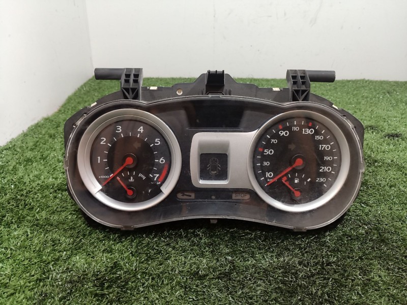 Recambio de cuadro instrumentos para renault clio iii referencia OEM IAM 8200715181N 8200715181N 2RPF10A855AE Recambio de cuadro instrumentos para renault clio iii referencia OEM IAM 8200715181N 8200715181N 2RPF10A855AE