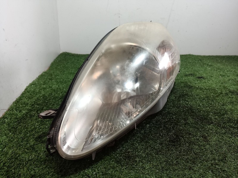 Recambio de faro izquierdo para fiat punto (199_) 1.3 d multijet referencia OEM IAM 086611147L 086611147L 086611147