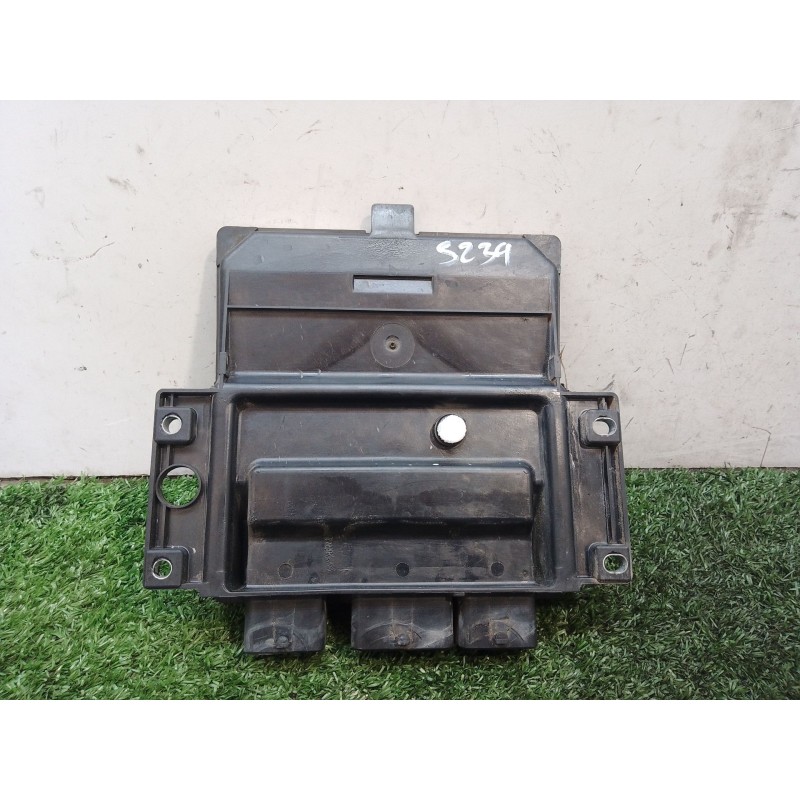 Recambio de centralita motor uce para renault modus 1.5 dci diesel referencia OEM IAM 8200398934  