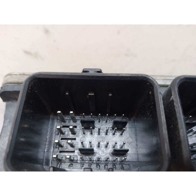 Recambio de centralita motor uce para renault modus 1.5 dci diesel referencia OEM IAM 8200398934  