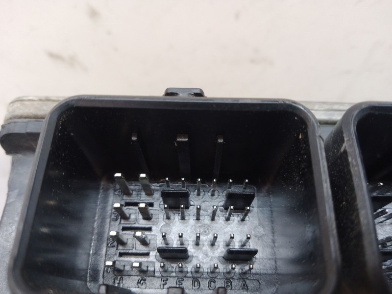 Recambio de centralita motor uce para renault modus 1.5 dci diesel referencia OEM IAM 8200398934  