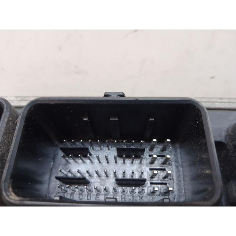 Recambio de centralita motor uce para renault modus 1.5 dci diesel referencia OEM IAM 8200398934  