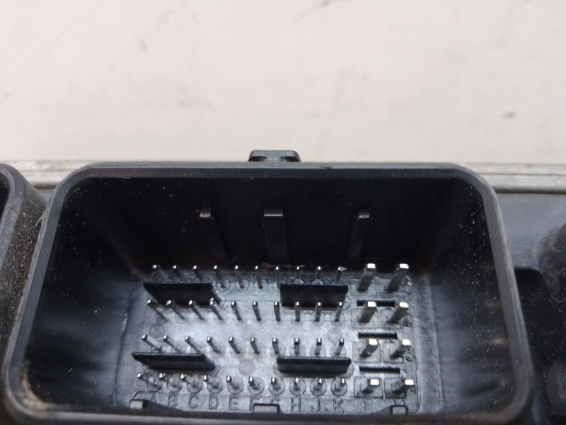 Recambio de centralita motor uce para renault modus 1.5 dci diesel referencia OEM IAM 8200398934  