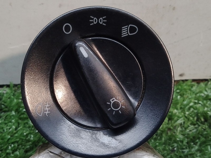 Recambio de mando luces para volkswagen lupo (6x1/6e1) 1.0 referencia OEM IAM BK71C0941531 C1K0101L 04052030