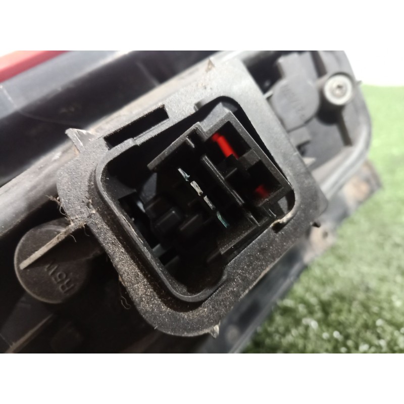 Recambio de piloto trasero izquierdo para fiat punto (199_) 1.3 d multijet referencia OEM IAM 27460102 453681 51701589