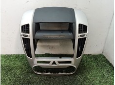 Recambio de moldura consola central delantera para kia cee´d referencia OEM IAM 847401H000 974201H000 974801H000