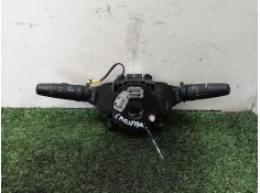 Recambio de mando multifuncion para nissan cabstar referencia OEM IAM 7716SN 7716SN 7802SD