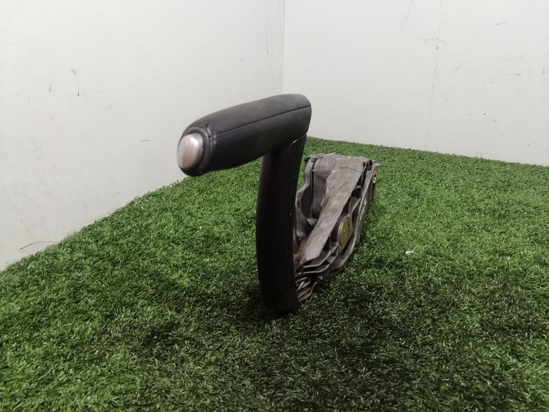 Recambio de palanca freno de mano para audi a3 (8p) 2.0 tdi referencia OEM IAM 8P0711303B 8P0711303B 8P0711303