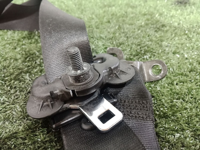 Recambio de cinturon seguridad delantero derecho para bmw 1 (e87) 116 i referencia OEM IAM 7069956 7069956 7069956