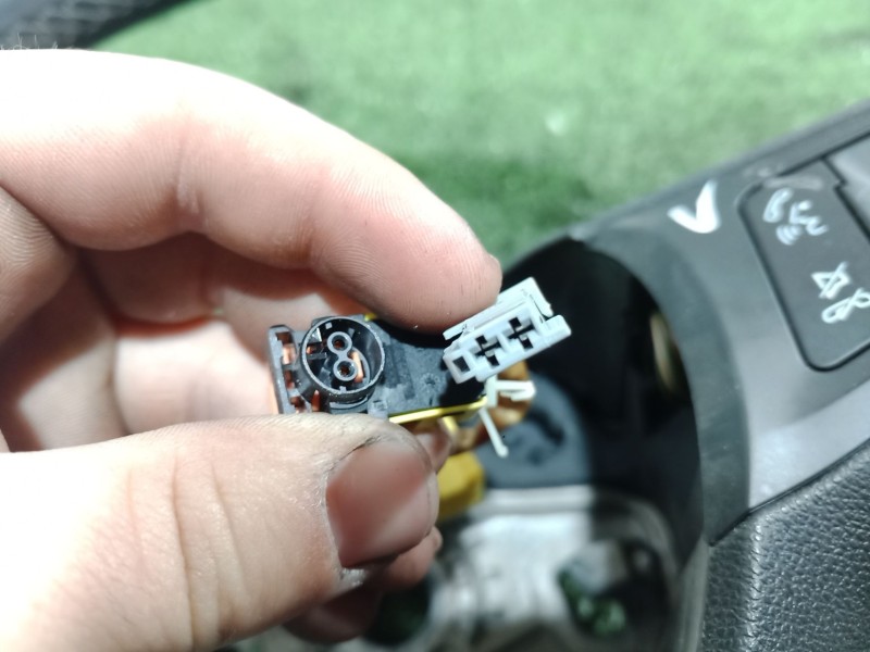 Recambio de volante para opel astra k (b16) 1.6 cdti (68) referencia OEM IAM 34210939A 4140000000000X 34200835D