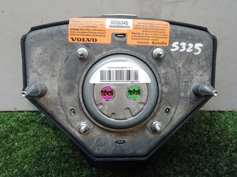 Recambio de airbag volante para volvo s60 berlina referencia OEM IAM 9208345 9208345 A6308B3330086