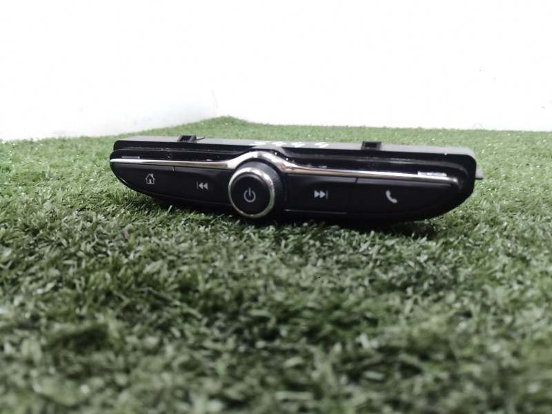 Recambio de mando multifuncion para opel astra k (b16) 1.6 cdti (68) referencia OEM IAM 42342525 555343750 7260100000000X