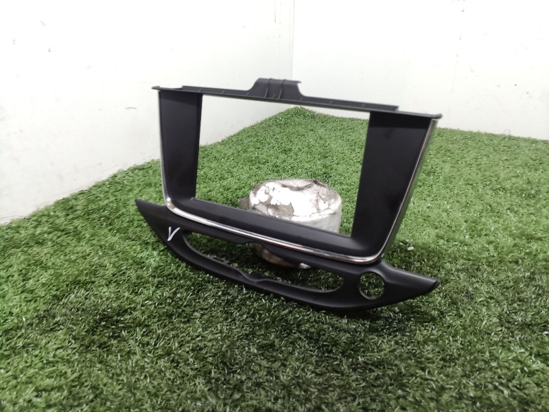 Recambio de moldura para opel astra k (b16) 1.6 cdti (68) referencia OEM IAM 39009825 39009825 39009825