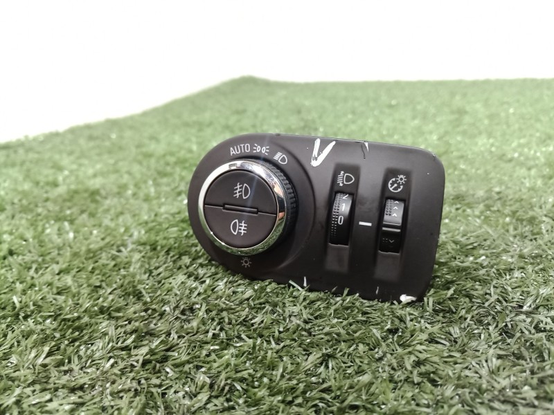 Recambio de mando luces para opel astra k (b16) 1.6 cdti (68) referencia OEM IAM 13493472 13493472 17006666
