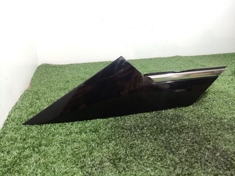 Recambio de moldura para opel astra k (b16) 1.6 cdti (68) referencia OEM IAM 332155568 332155568 332155568