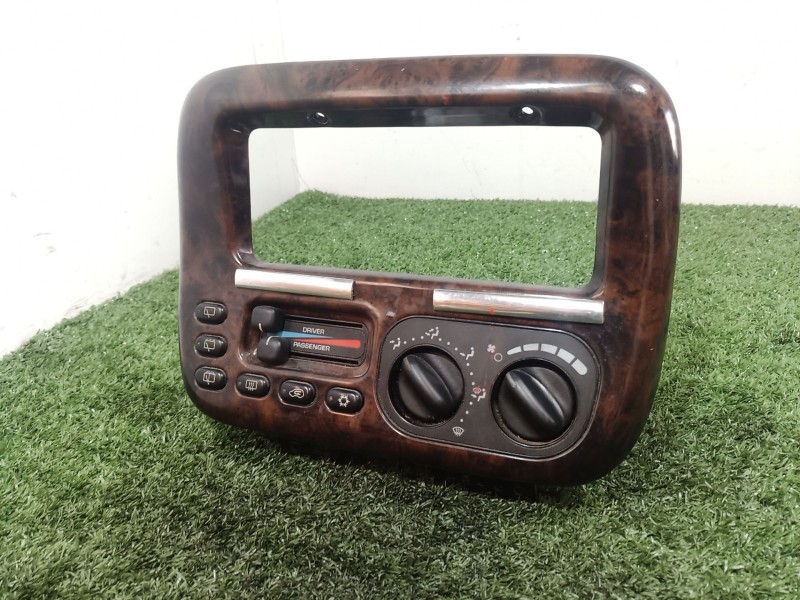 Recambio de mando climatizador para chrysler voyager (gs) 2.5 td family referencia OEM IAM P04677637AD P04677637AD HADHBB