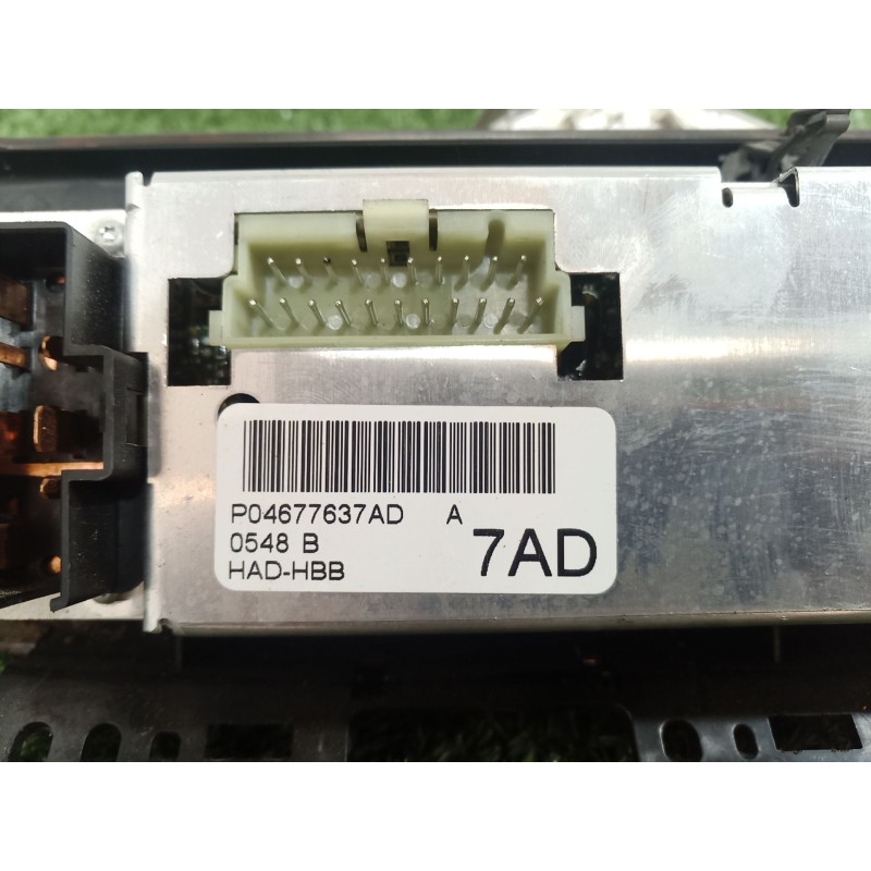 Recambio de mando climatizador para chrysler voyager (gs) 2.5 td family referencia OEM IAM P04677637AD P04677637AD HADHBB