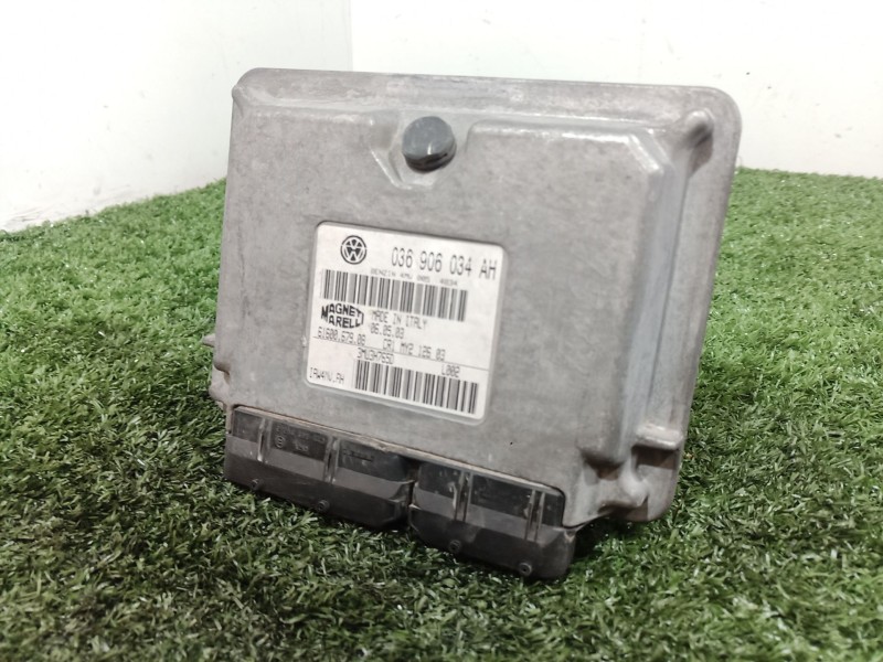 Recambio de centralita motor uce para seat ibiza (6l1) referencia OEM IAM 036906034AH 6160067908 4MV0054834