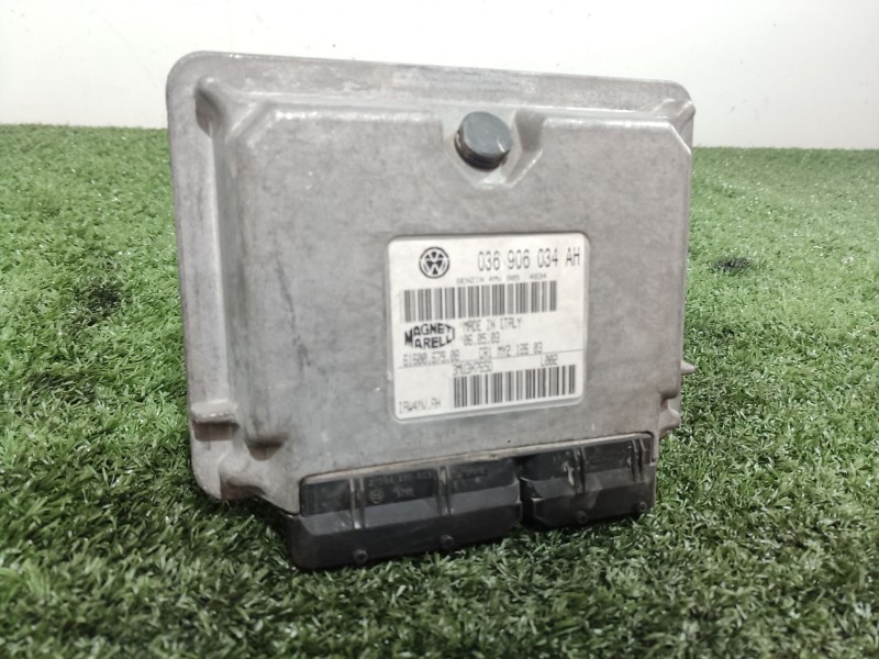 Recambio de centralita motor uce para seat ibiza (6l1) referencia OEM IAM 036906034AH 6160067908 4MV0054834