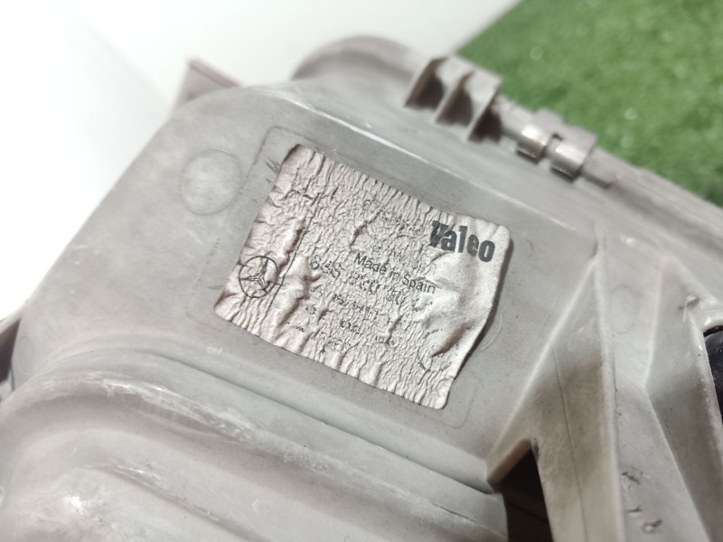 Recambio de faro izquierdo para mercedes-benz vito (w638) caja cerrada 2.3 turbodiesel referencia OEM IAM   