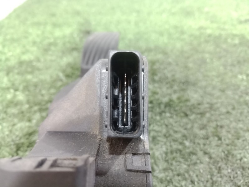 Recambio de pedal acelerador para fiat punto (199_) 1.3 d multijet referencia OEM IAM 55702020 55702020 55702020